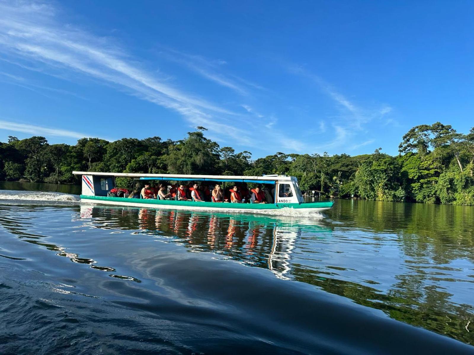 Hotel Tortuguero7 Lake View Esterno foto