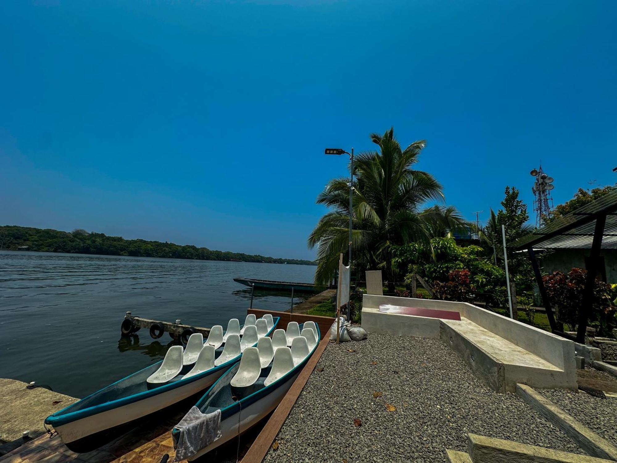 Hotel Tortuguero7 Lake View Esterno foto